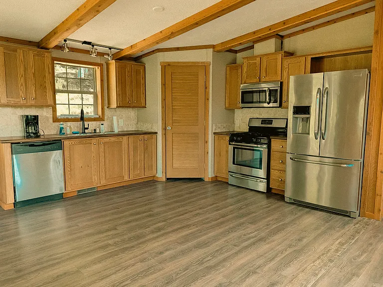 91 White Roe Lake Rd — Photo 5
