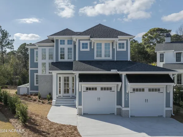 206 Moss Tree Drive, Wilmington, NC 28405