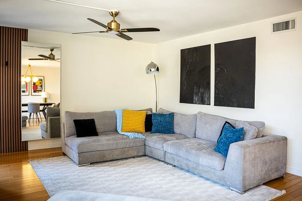 3 bed, 1250 sqft, $2,800 — Photo 3