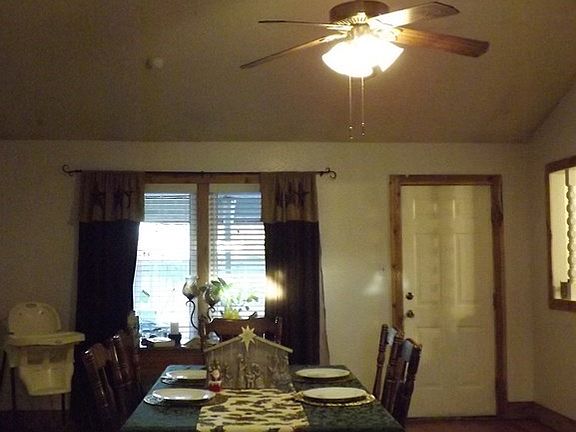 4th image of 3106 Magill St