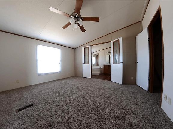 4th image of 2111 Sonesh Cir