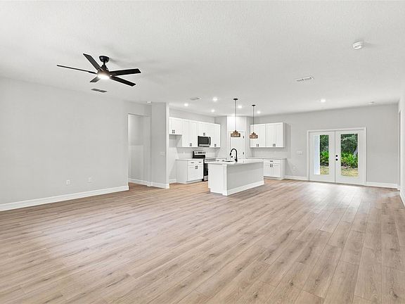 2nd image of 41325 Royal Trails Rd