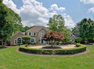 17 Liberty Knl, Colts Neck, NJ 07722