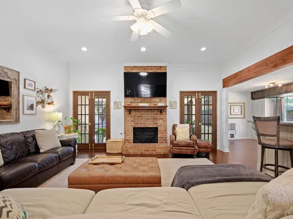 2033 Pollard Pkwy, Baton Rouge, LA 70808