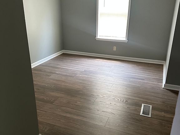 5th image of 6643 Wagon Dr