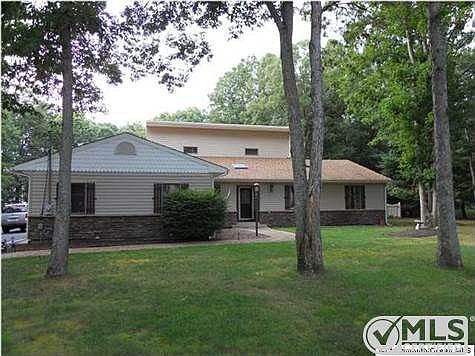 1st image of 241 Edgemere Dr