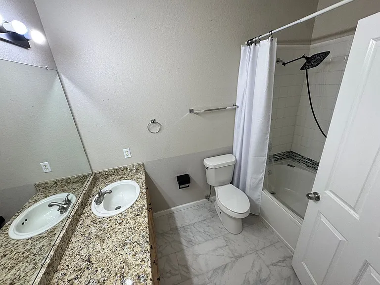 4005 S Dillon Way #205 — Photo 17