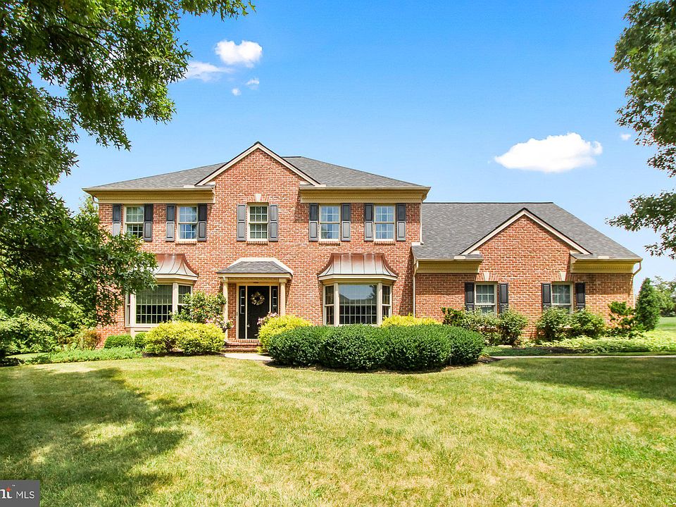 1340 Briargate Dr, York, PA 17404 Zillow