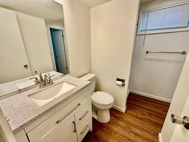 11409 N Guinevere Dr — Photo 17