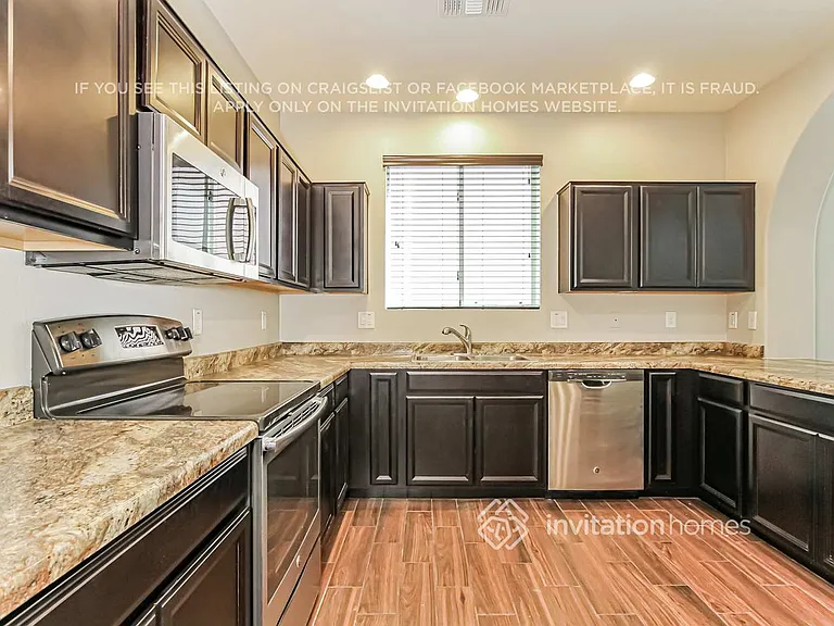 29050 N 125th Ln — Photo 5