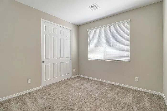 761 W Winchester Dr — Photo 16