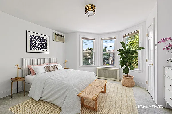 Sold by Compass | media 5