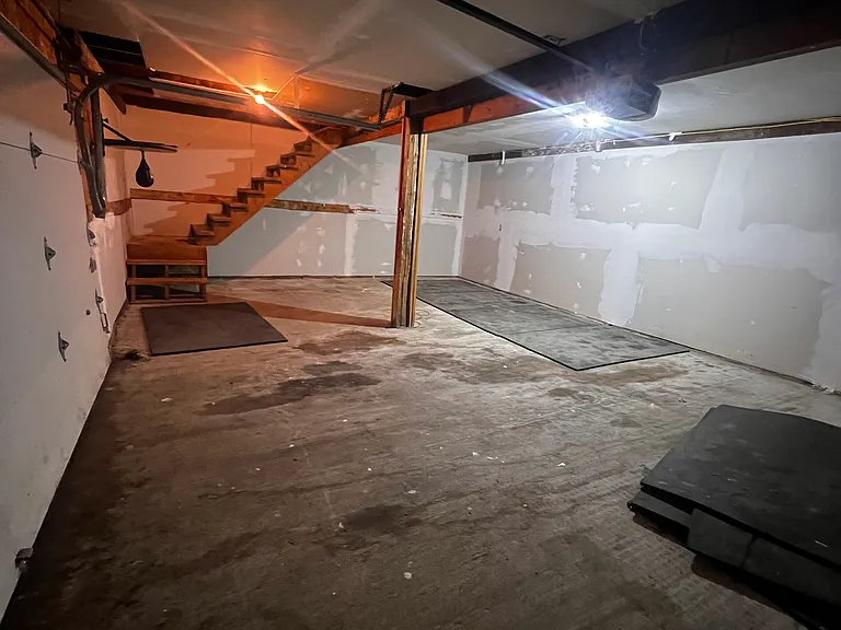 127 Cherry Ann St — Photo 3