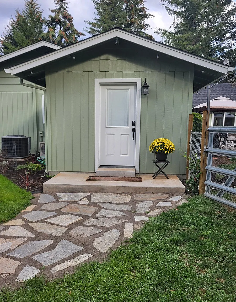 Willow Creek Ln, Grants Pass — Photo 1