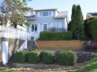 8716 E Hatchery Rd, Syracuse, IN 46567