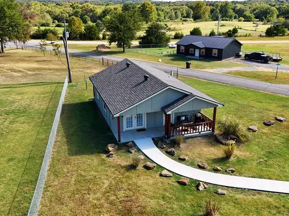 (undisclosed Address), Eufaula, OK 74432
