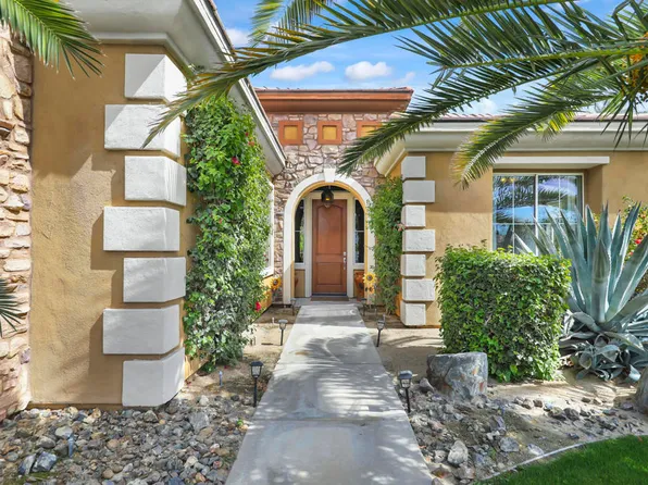 80710 Plum Ln, Indio, CA 92201