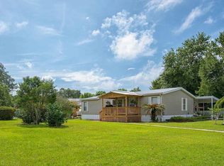 1909 Santa Anna Ln, Lillian, AL 36549