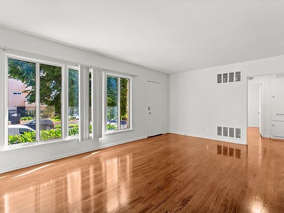 4th image of 1401 N Detroit St #1-7141