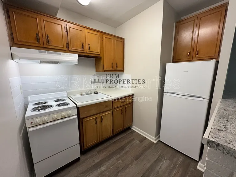 6114 Hillside Ave #7 — Photo 6