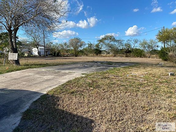 3rd image of 3621 Fm 802