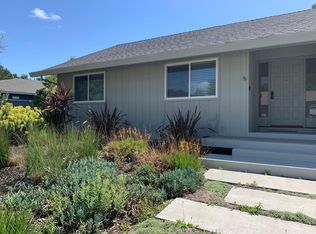 316 Candlelight Dr, Santa Rosa, CA 95403