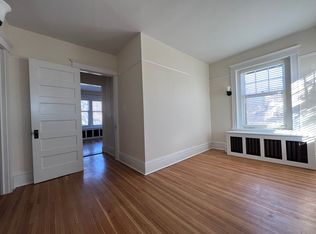 1632 E Superior St APT 4, Duluth, MN 55812