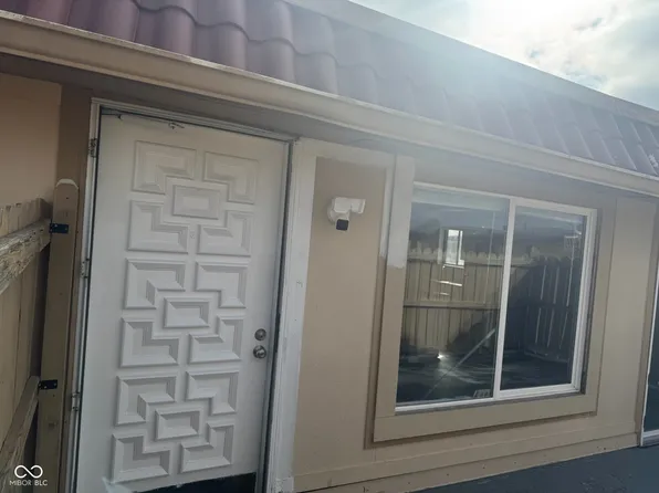 8421 Del Prado Ct, Indianapolis, IN 46227