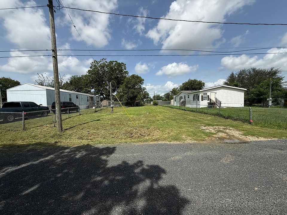 1st image of 310 Olive St