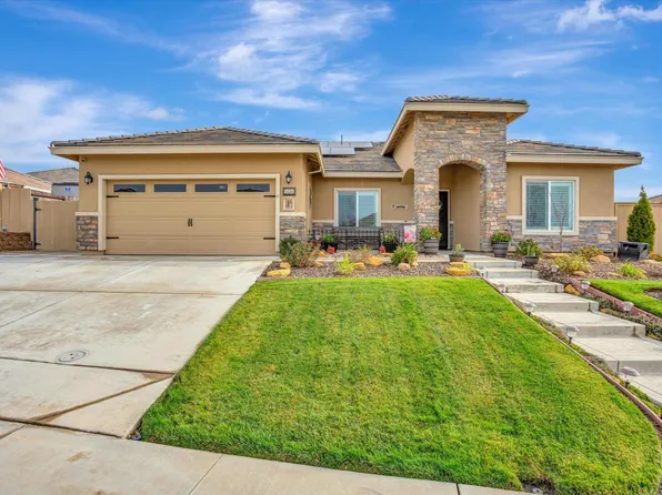 1434 Saint Andrews Ln, Ione, CA 95640