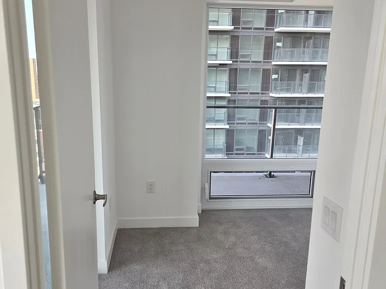 4010 Eglinton Ave W #1104 — Photo 13