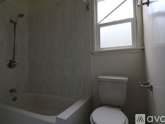 4th image of 3317 Barham Blvd