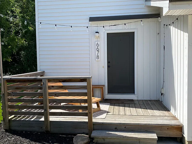 6678 W Ridge Rd — Photo 3