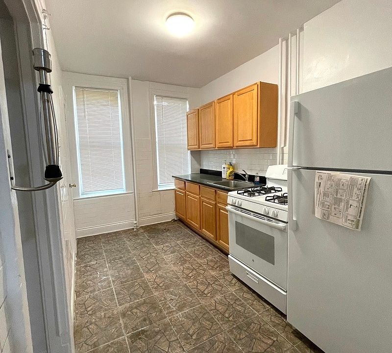 1st image of 53-25 Skillman Ave #2R