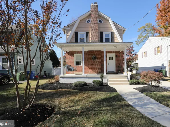40 Grant Ave, Cherry Hill, NJ 08002