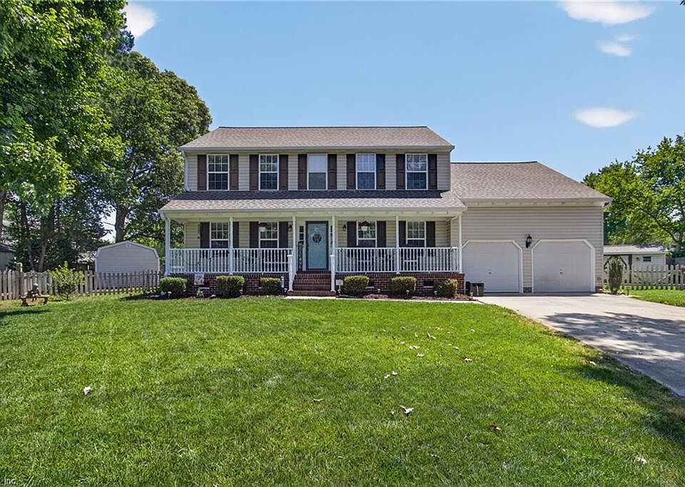 1st image of 805 Dolph Cir