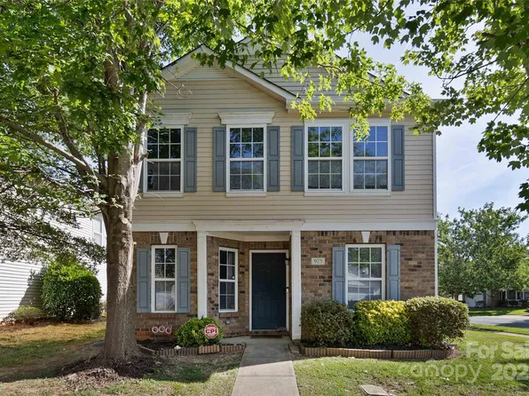 925 Skywatch Ln, Monroe, NC 28112