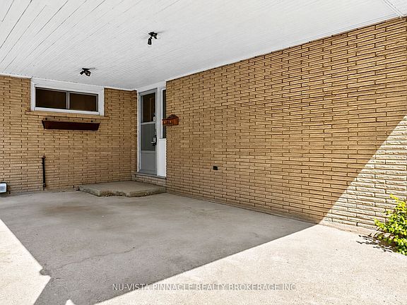 4th image of 1062 Apache Rd