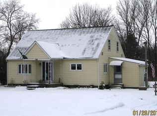 7320 W Lake Rd, Fairview, PA 16415