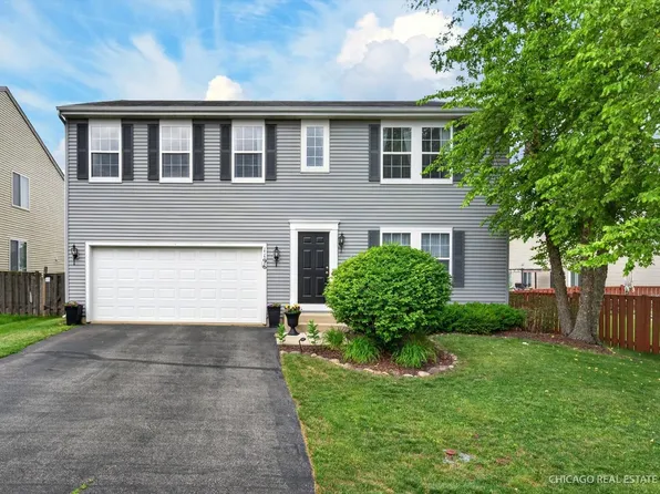 1196 Port Royal Rd, Hampshire, IL 60140