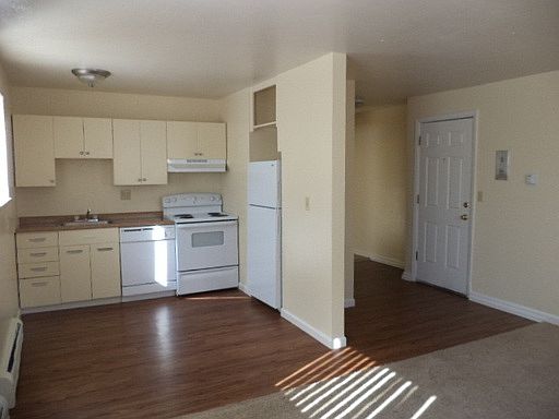 2nd image of 2200 Dallas St APT 1