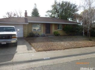 10408 Hollydale Way, Rancho Cordova, CA 95670