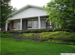 3040 Warrington Rd, Mountain Brook, AL 35223