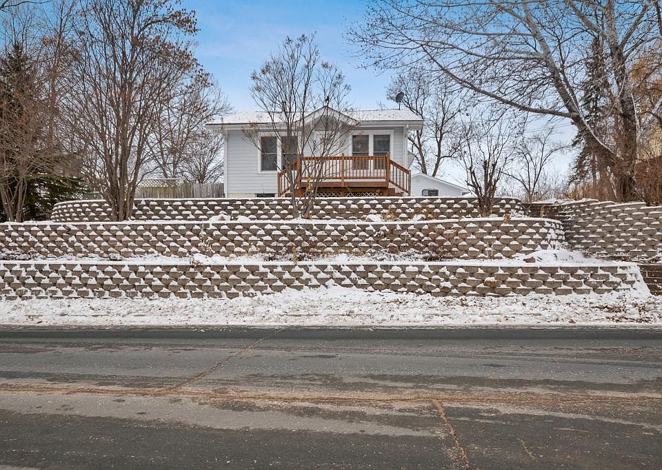 1st image of 599 Stoughton Ave