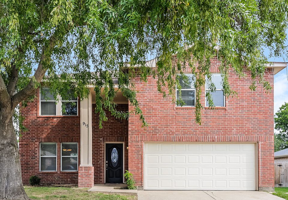 1st image of 915 Cortez Dr