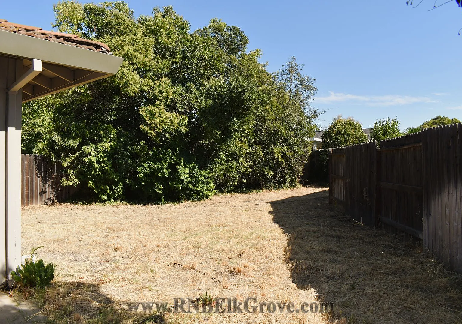 2 Bed/2 Bath - 8700 Cullen Court — Photo 2