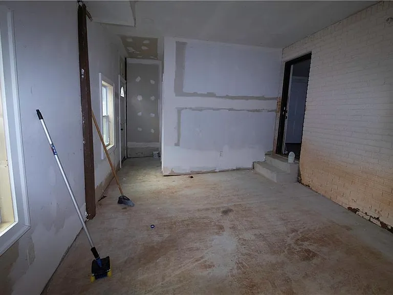 1292 Monfort Rd — Photo 38