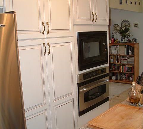 Kraftmaid Cabinetry & Silestone countertops