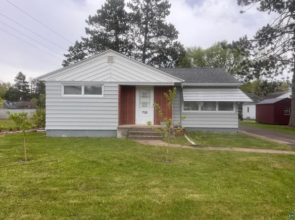 709 Birch Ave, Moose Lake, MN 55767