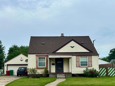 22476 Saxony Ave, Eastpointe, MI, 48021